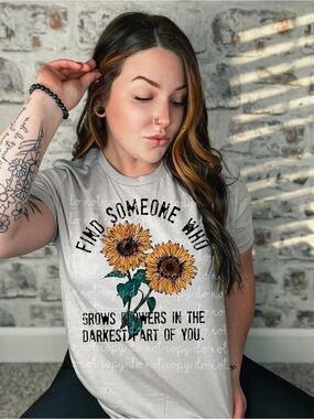 Sunflower Graphic Ash Grey Tshirt Small-3X